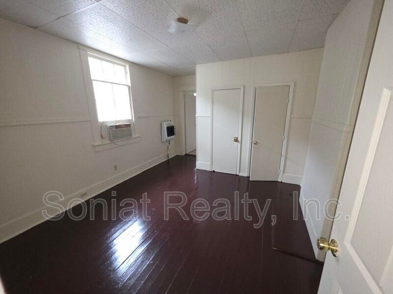 517 S Genois St - Photo 5 of 8