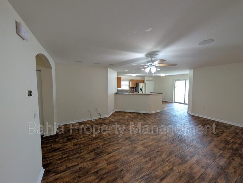 1122 Shared Passion St - Photo 4 of 25