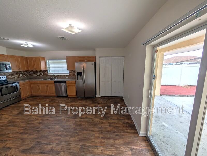 1122 Shared Passion St - Photo 6 of 25