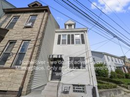 featured image of 1810 Ley St