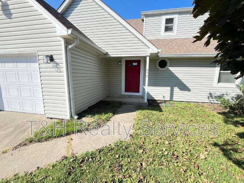 890 E Edwards Ave - Photo 5 of 39