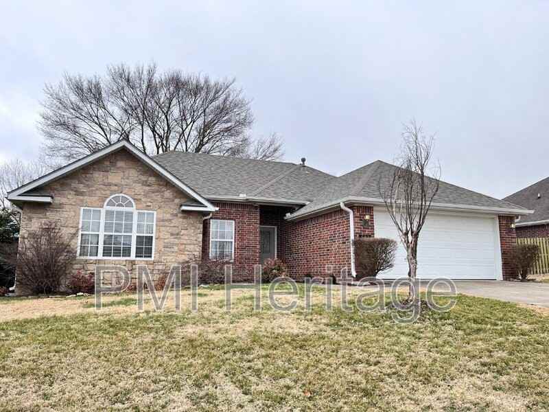 683 Golden Meadow Ave - Photo 2 of 18