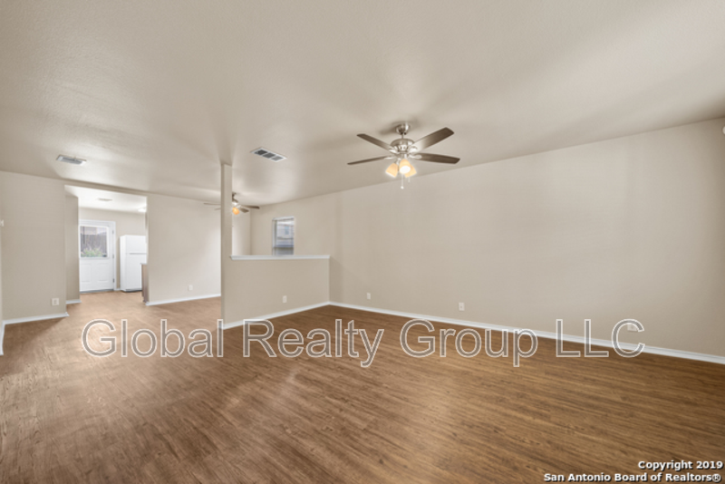 9815 Autumn Pl - Photo 7 of 17