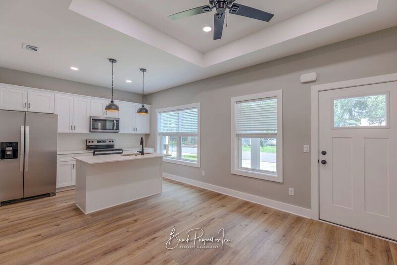 8391 Kipling St - Photo 5 of 21