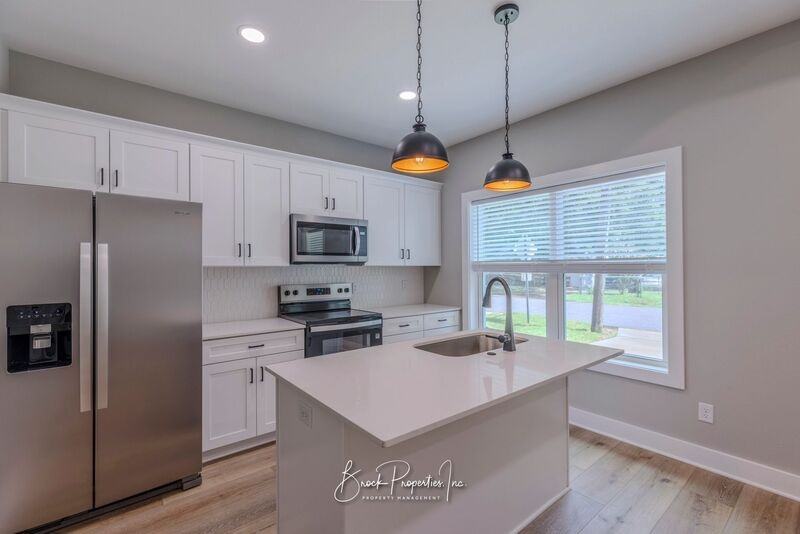 8391 Kipling St - Photo 6 of 21