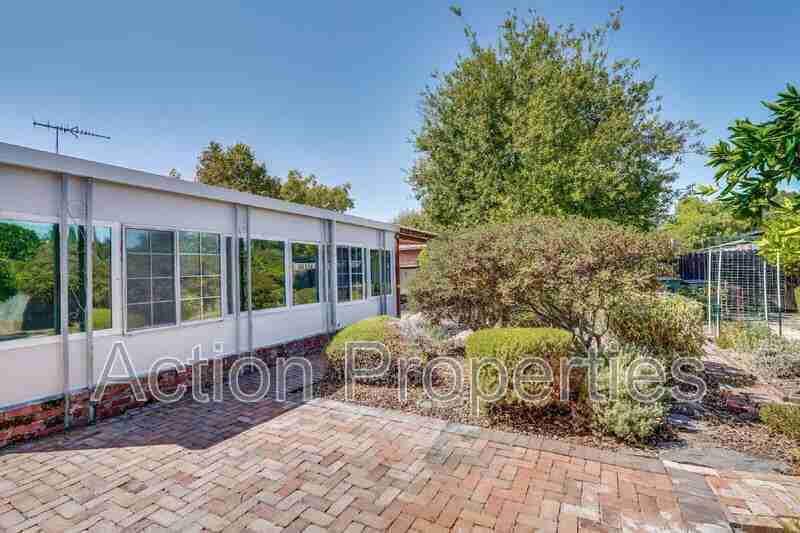 439 Glendale Ave - Photo 6 of 21