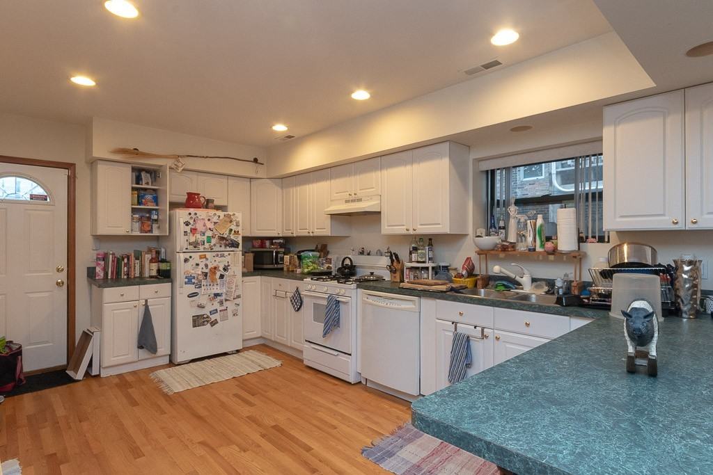 1644 W Augusta Blvd #SFH - Photo 6 of 20