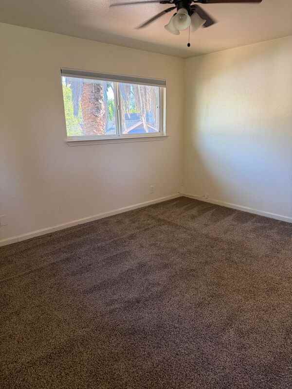 2714 San Fernando Way #3 - Photo 3 of 13