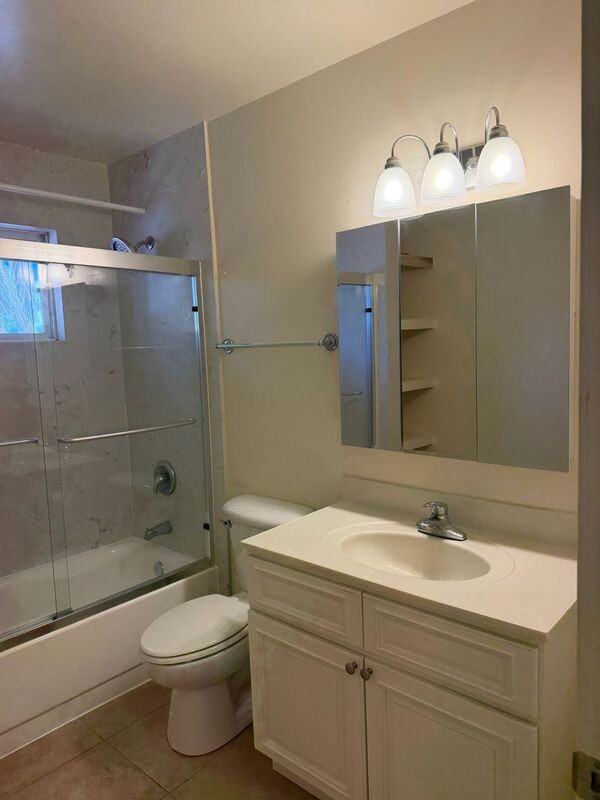 2714 San Fernando Way #3 - Photo 7 of 13