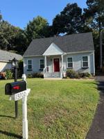 featured image of 13702 Danbury Dr