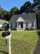 13702 Danbury Dr - Photo 1 of 1
