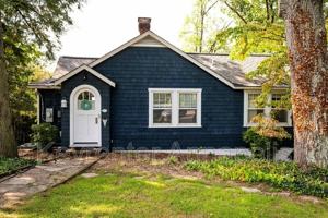 featured image of 612 Holly Ridge Rd