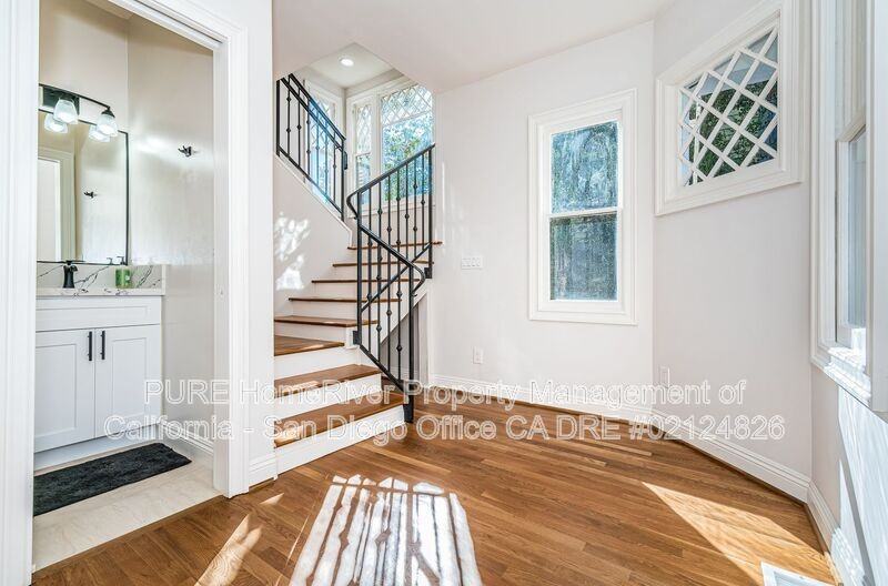 2477 A St - Photo 4 of 19