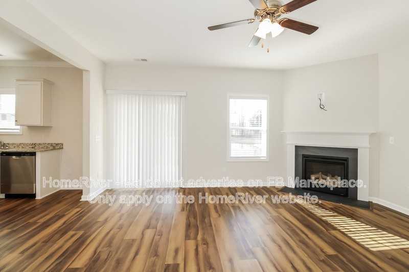 1540 Sawtooth Ln - Photo 3 of 21