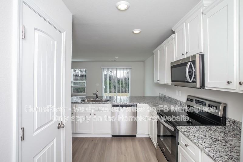 352 Sundew Rd - Photo 4 of 18