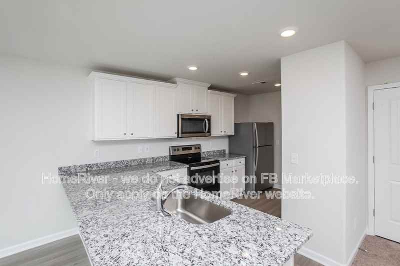 352 Sundew Rd - Photo 6 of 18
