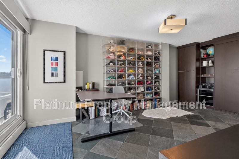 702 - Photo 7 of 12