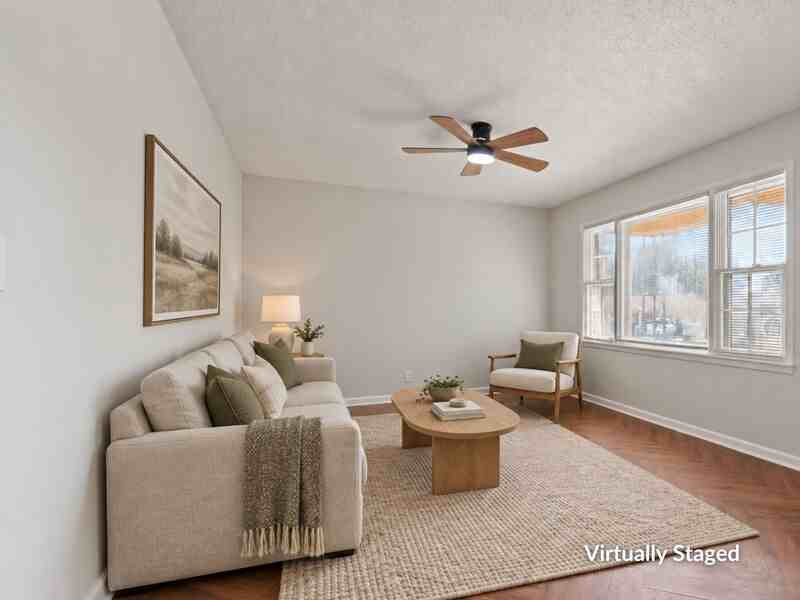 507 Clift Dr - Photo 3 of 18