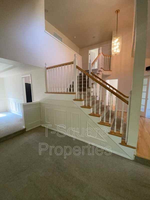 1817 235th Pl Ne - Photo 3 of 33