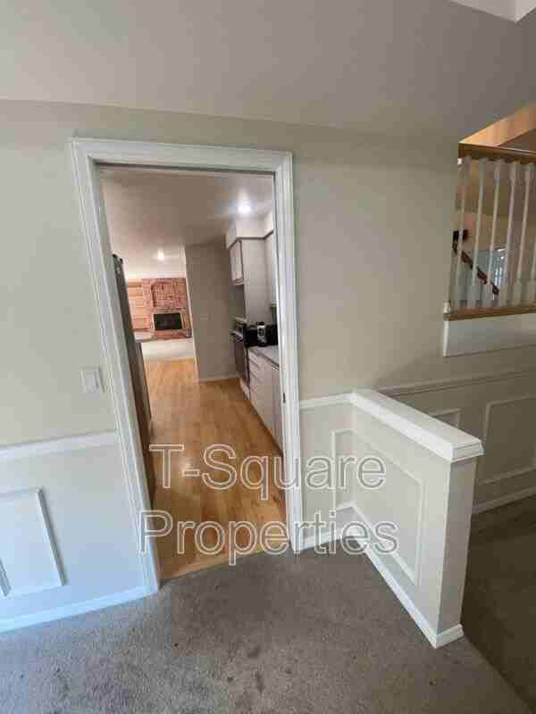 1817 235th Pl Ne - Photo 5 of 33