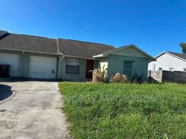 featured image of 7526 University Garden Dr