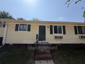 430 S Smith St #E - Photo 1 of 1