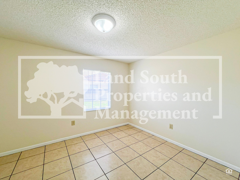 5825 Charlton Dr - Photo 7 of 14