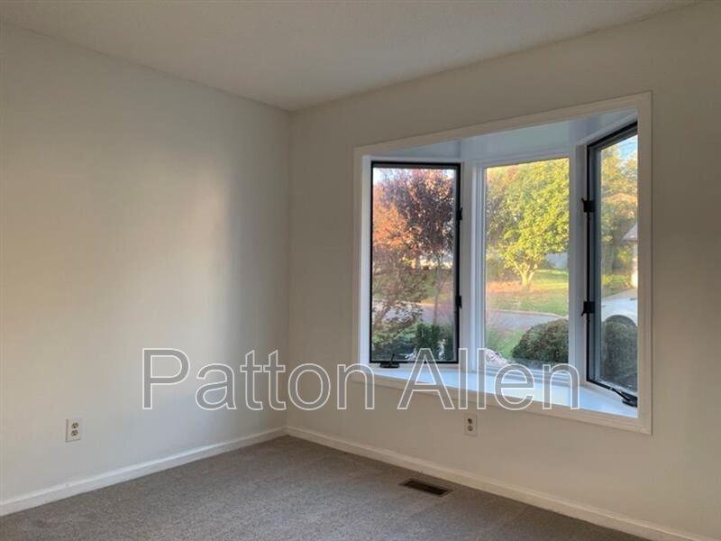 125 Kyfields - Photo 7 of 22