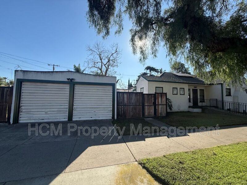 1201 S Van Ness Ave - Photo 4 of 42
