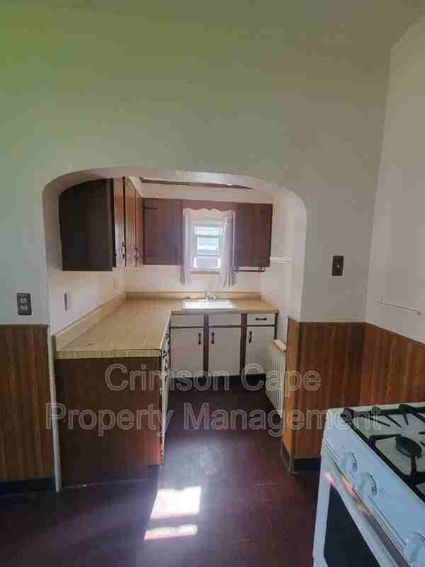 722 Hazle St - Photo 4 of 25