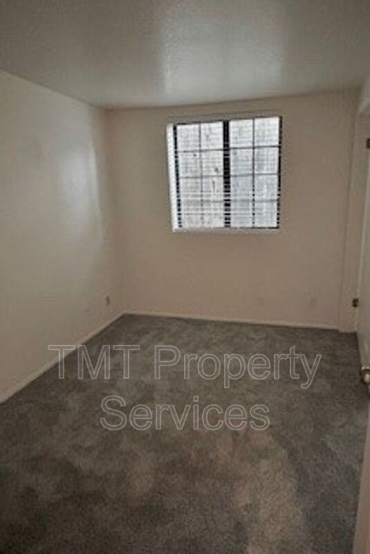 134 Boeker Ave - Photo 4 of 27