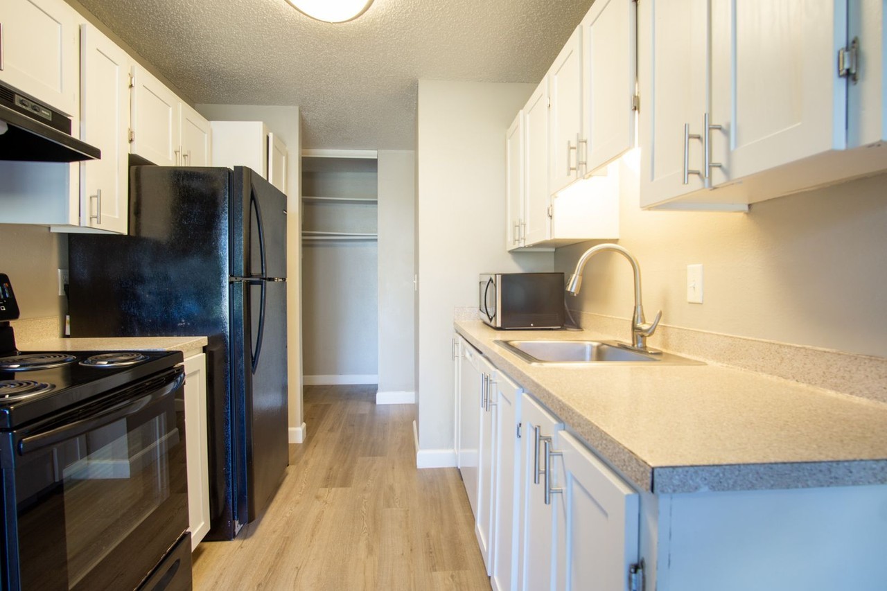 307 - Weidler 111 - Photo 6 of 43