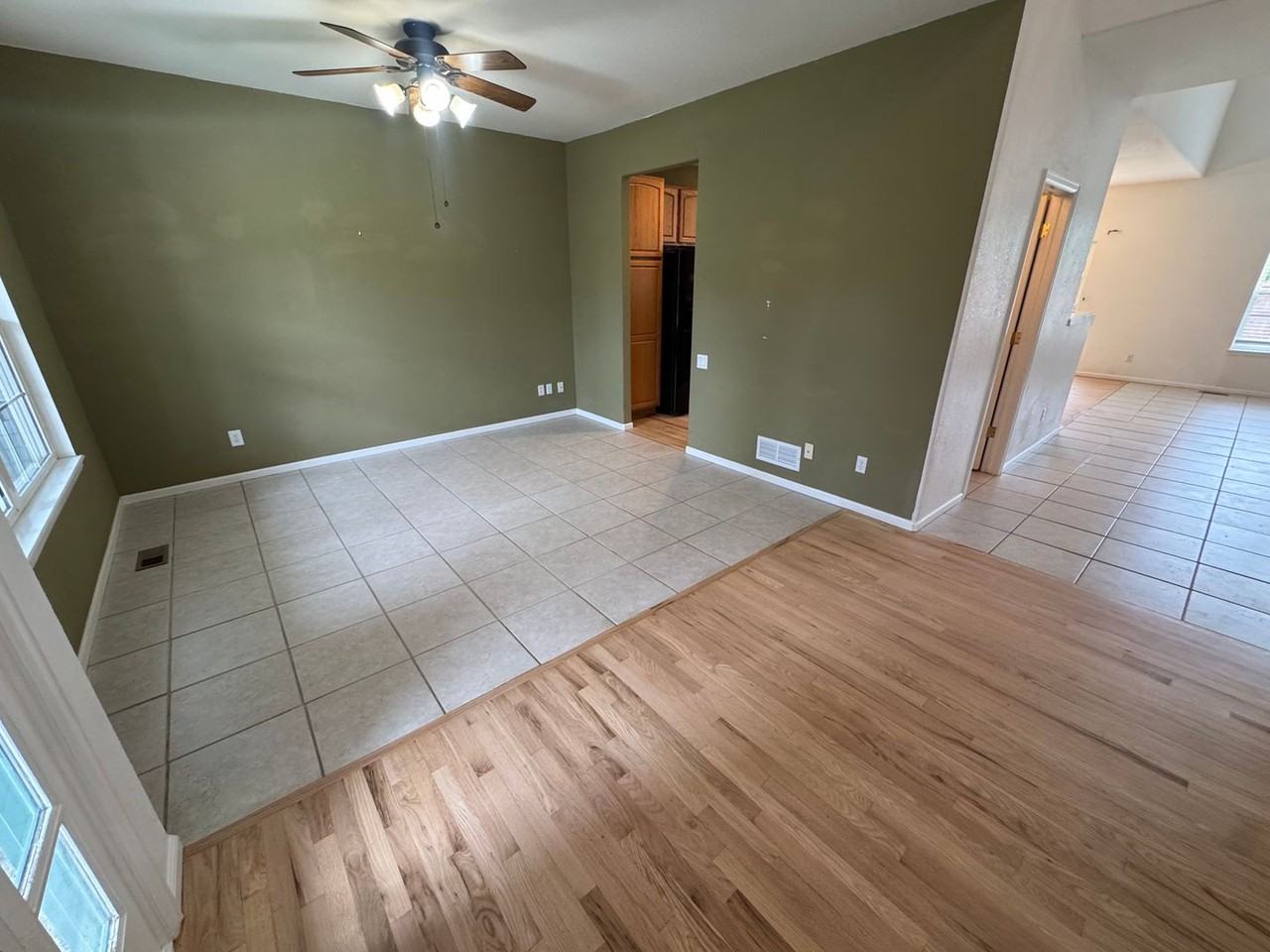 7100 Cerney Cir - Photo 5 of 37