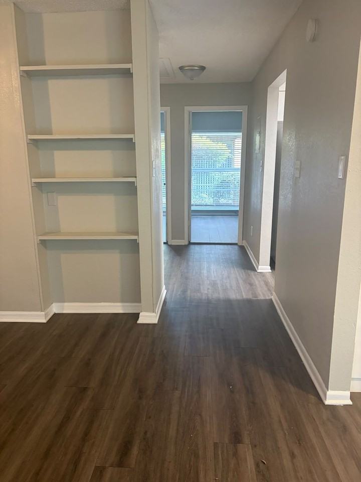 Uptown Apartments & Townhomes | Lutz, FL - Photo 6 of 50