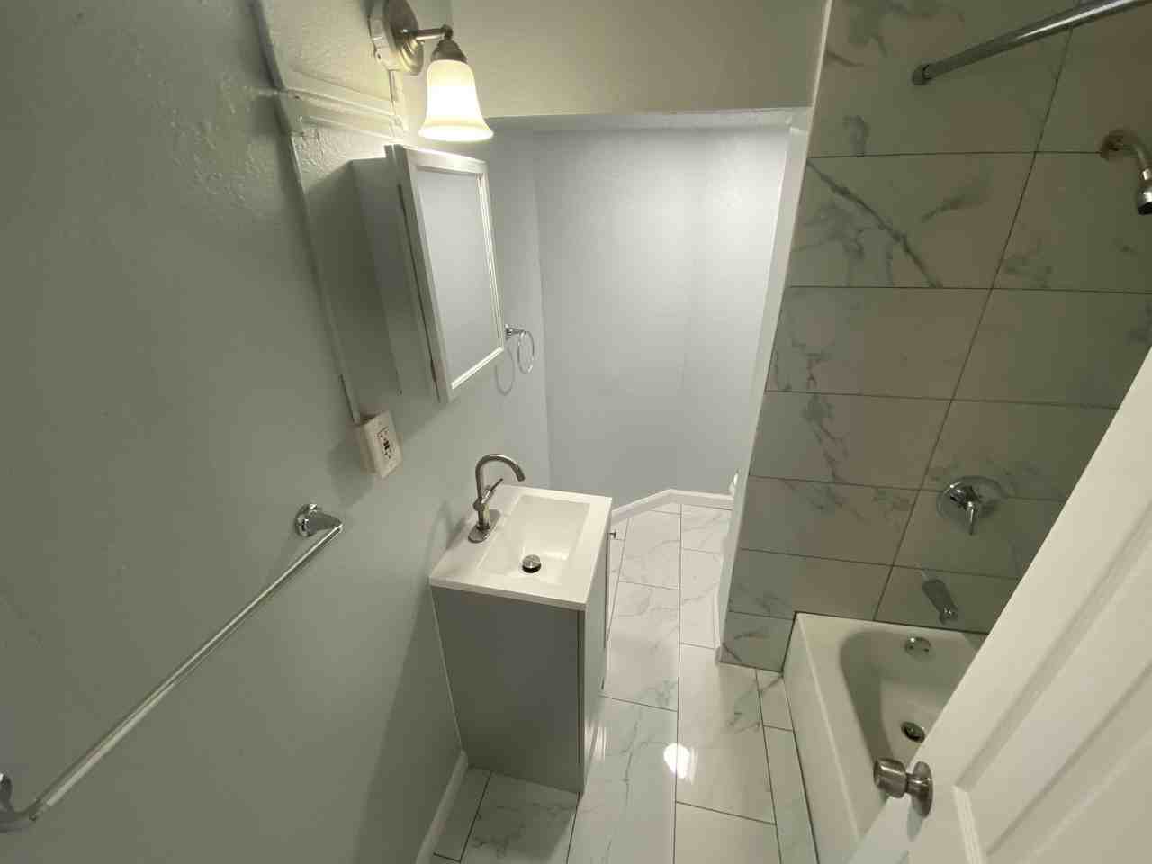 1230 Chestnut Street - Photo 3 of 8