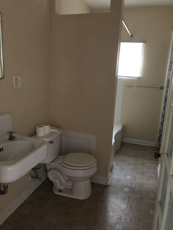 1225 8th Street, Huntington WV 25701 - Photo 7 of 8