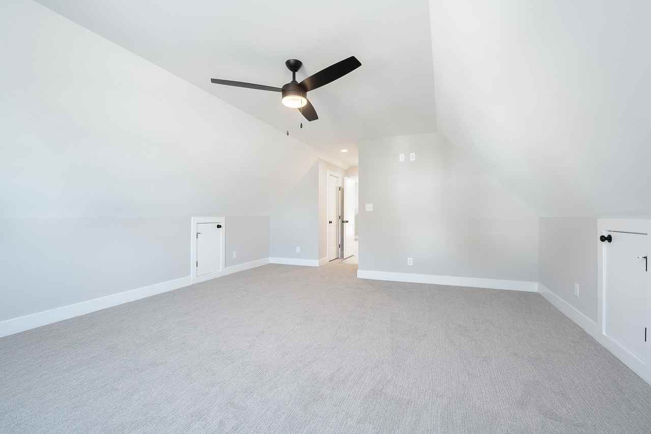 106 Lincolns Way - Photo 3 of 39