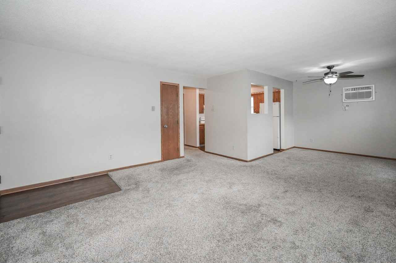 West Willow 1901 26th Ave NW - Photo 5 of 21