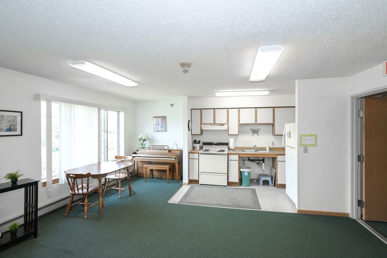 Oak Hills - Photo 3 of 22