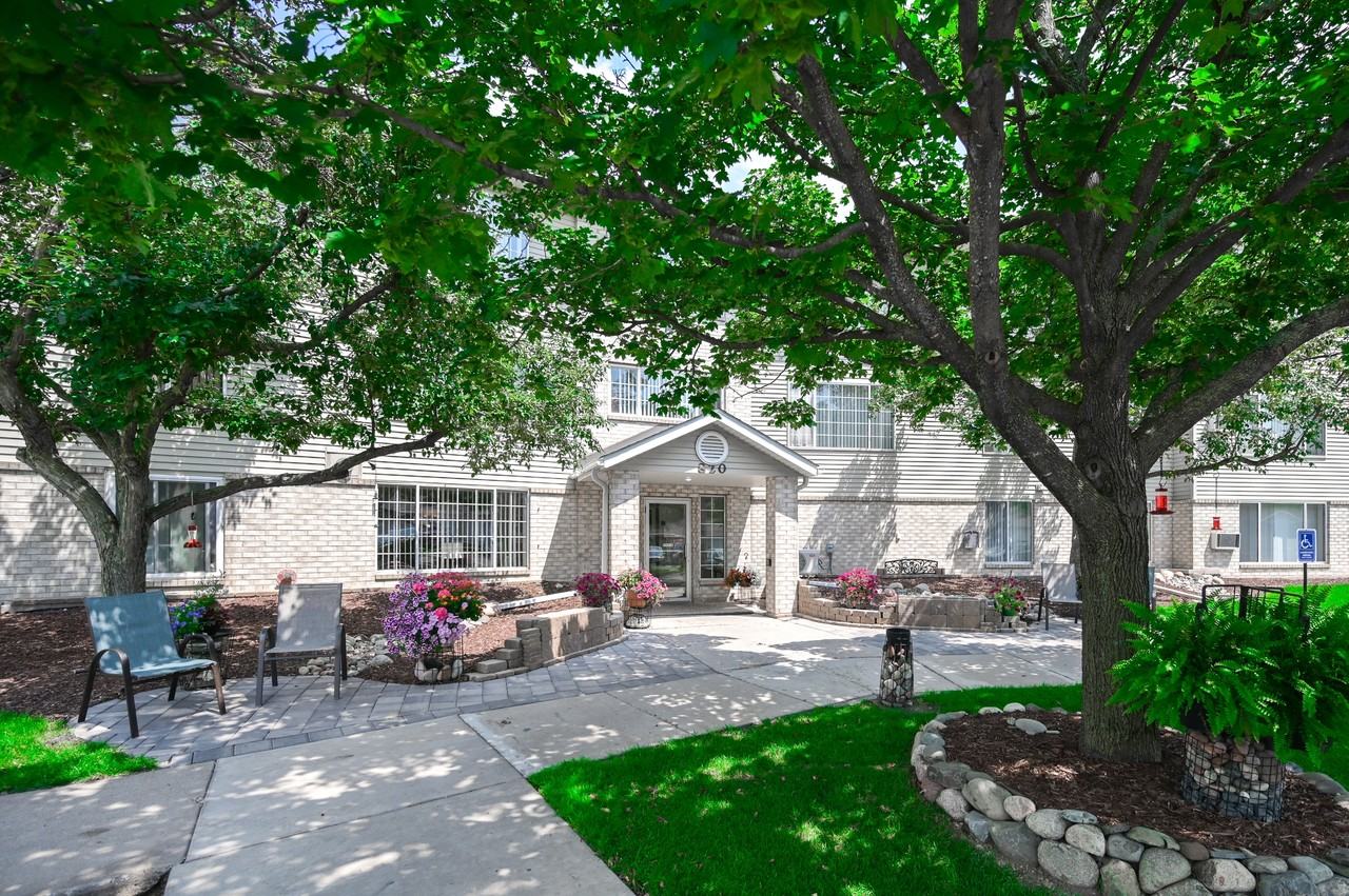 Oak Hills - Photo 4 of 22