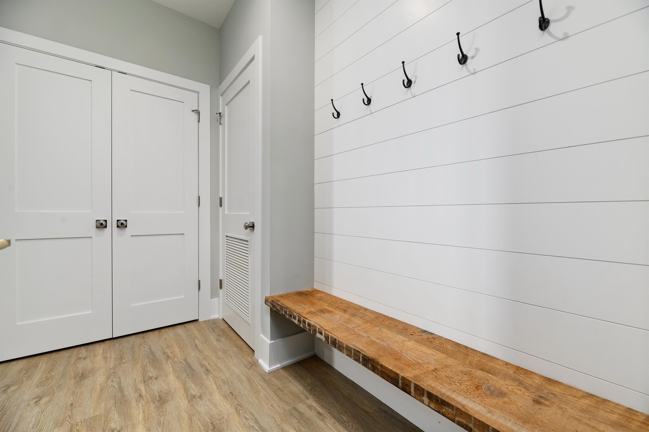 4646 N. Damen - Photo 2 of 15