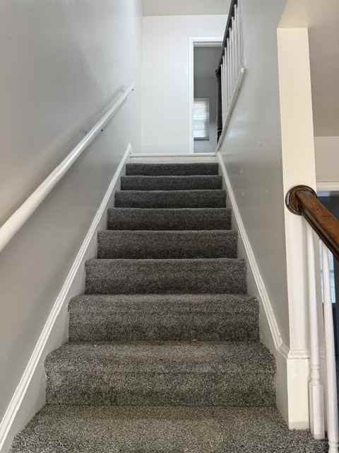 1844 Grandin Road Southwest - Photo 4 of 9
