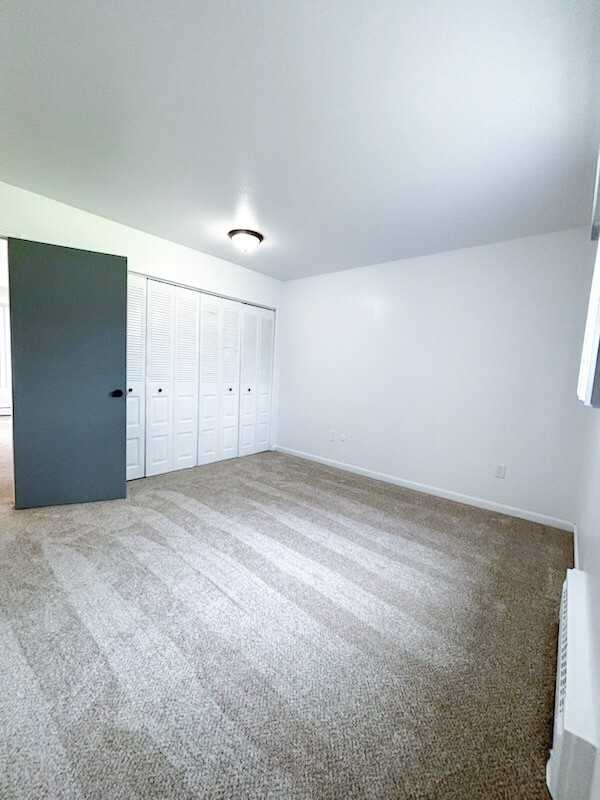 15 On Main Apartments - Photo 4 of 5