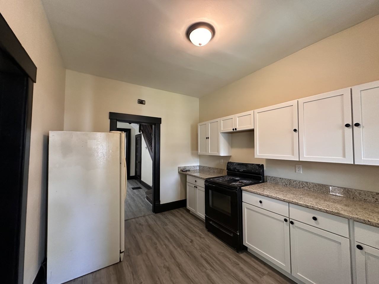 324 South Broad Street - Photo 7 of 13