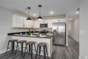 featured image of 1003 Lafayette Rd