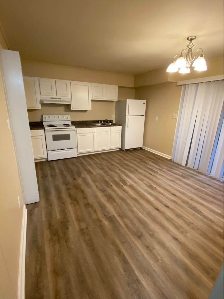 Signature Rentals - Photo 4 of 20