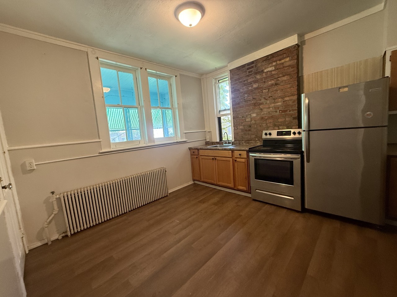 338 Madison Avenue - Photo 3 of 12