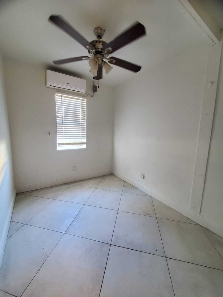 103-107 NW 7 AVENUE - Photo 3 of 50
