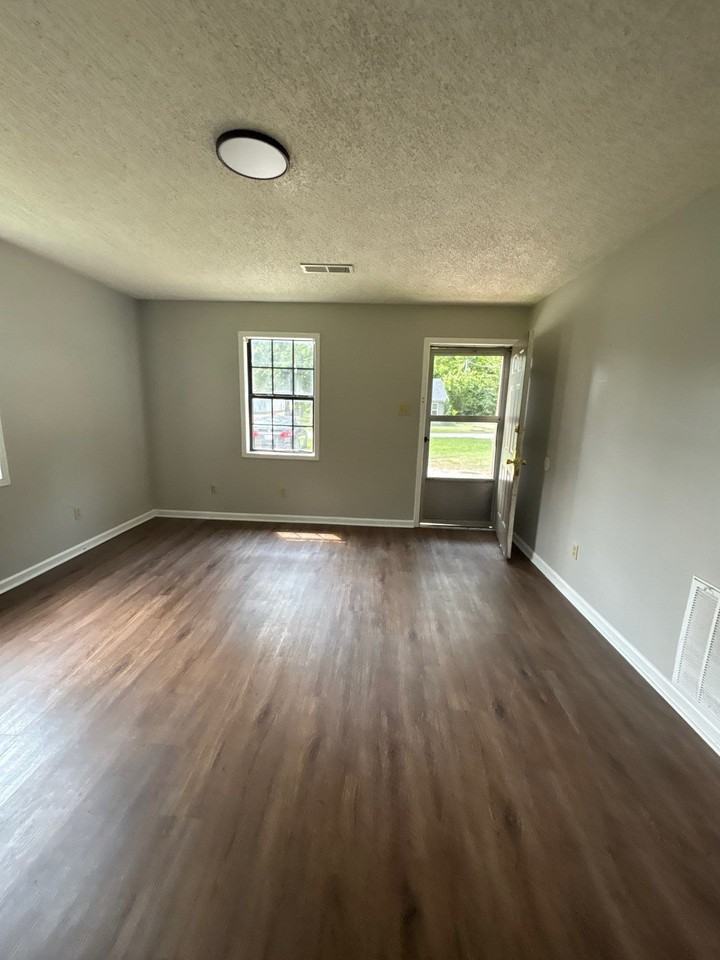 108 N Bond Ave Brownsville TN - Photo 6 of 10