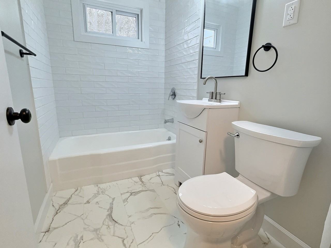 540 Warren Road - Photo 4 of 12